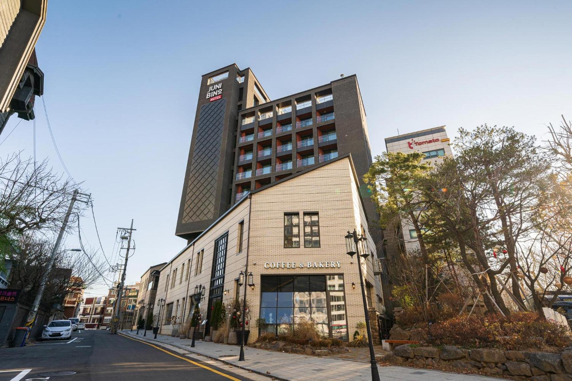 Junibino Hotel Hongdae โซล ภายนอก รูปภาพ